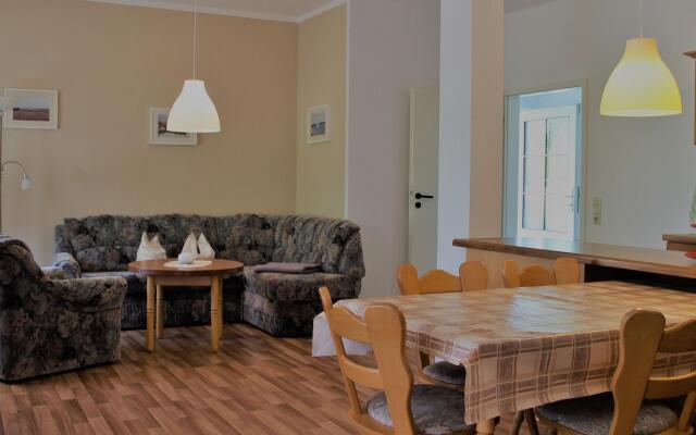 Ruhiges Appartement in Strandnaehe in Wohlenberg, Deutschland