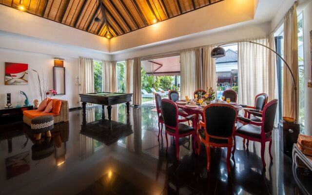 Serene 4br Seminyak Villa with Tropical