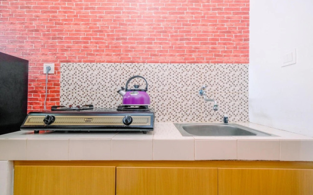 Cozy and Simple Studio at Dave Apartment