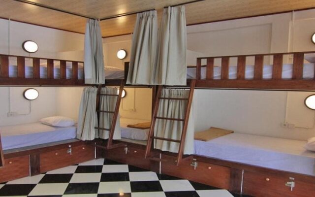 Kayun Hostel Downtown