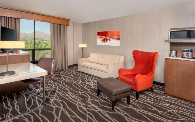 DoubleTree by Hilton Hotel San Bernardino