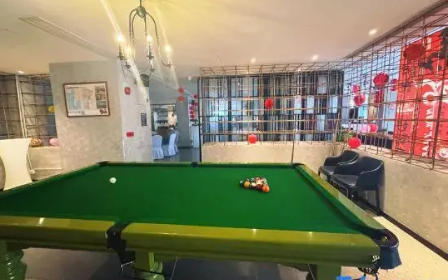 Weidu Serviced Apartment (Guangzhou Yuexiu Park Xiaobei Subway Station)