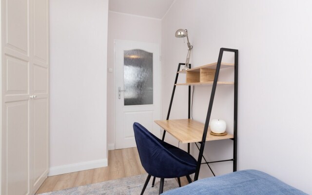 Apartment Spadzista Gdansk by Renters