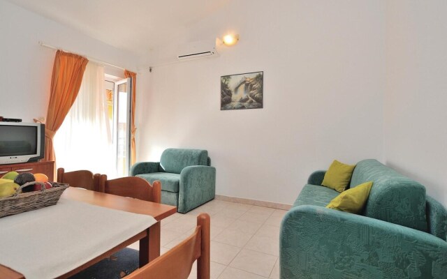 Awesome Home in Privlaka With Wifi and 1 Bedrooms