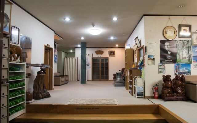 Yamanouchi Guest House