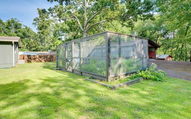 Rogers Vacation Rental ~ 7 Mi to Downtown