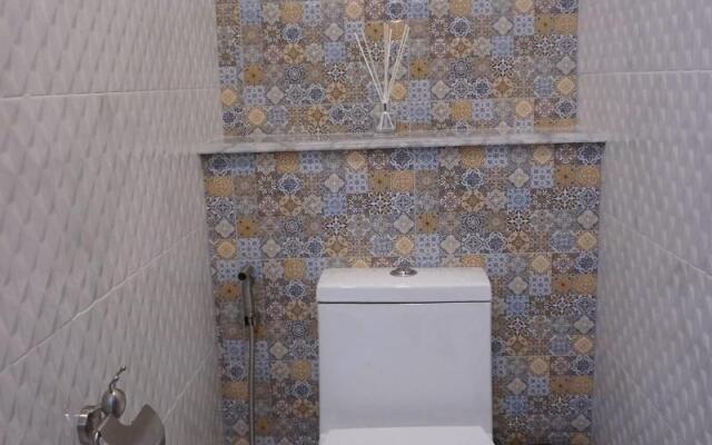 Mariya Lady Hostel At Suvarnabhumi Airport - Female Only