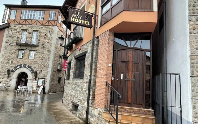 The Way Hotel & Suites