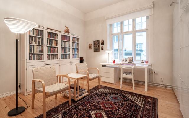 Roost Vyökatu