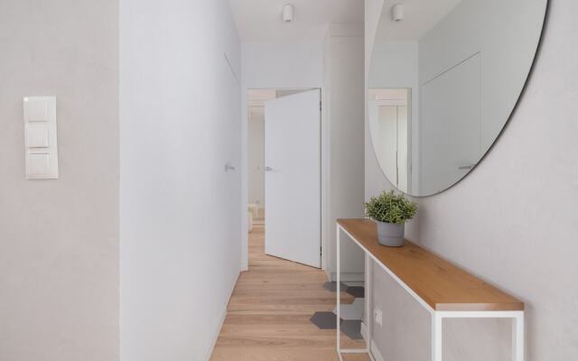 Vetulaniego by Renters Prestige