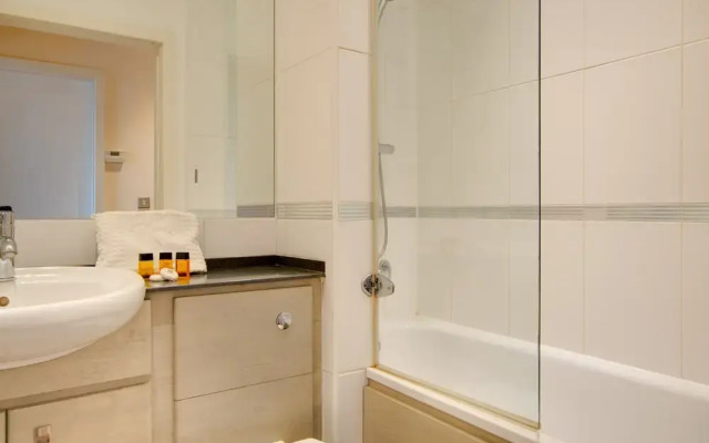 Fabulous 1 Bedroom City Centre Apartment