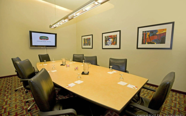 Courtyard by Marriott Panama Multiplaza Mall