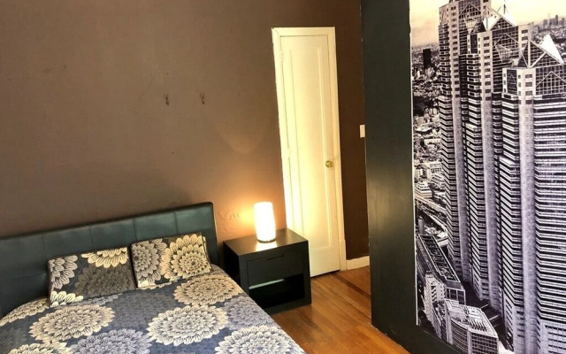 Roomies Hostel Condesa