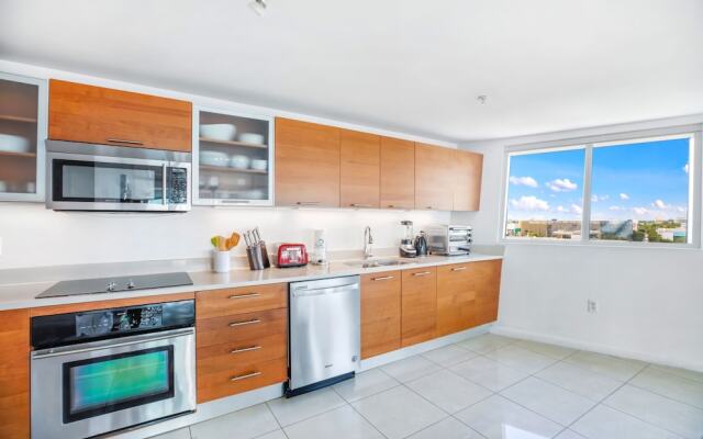 Spacious 3-Bedroom in the Heart Miami