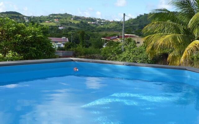 Apartment with One Bedroom in Sainte-Anne, with Shared Pool, Enclosed Garden And Wifi - 4 Km From the Beach