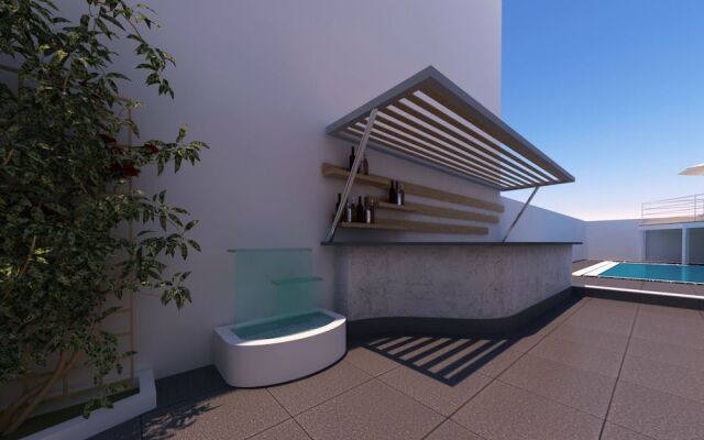Deluxe Hotel Santorini