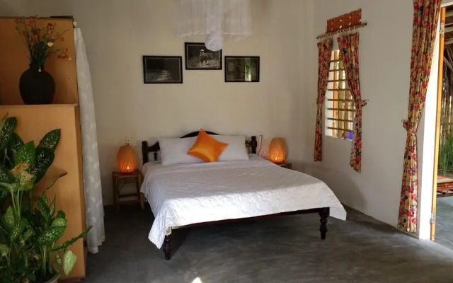 The Seaside Bungalow