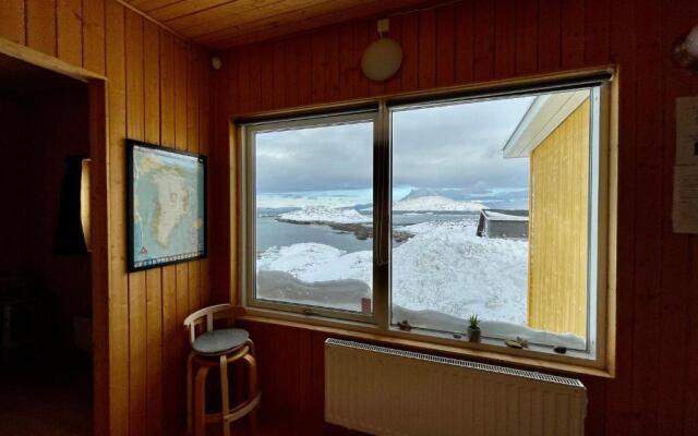 Inuk Hostels