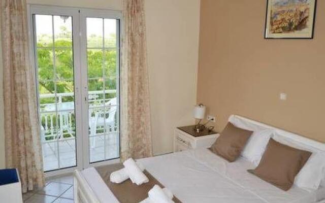 Zante 5 bedroom Villa with private pool and basketball court