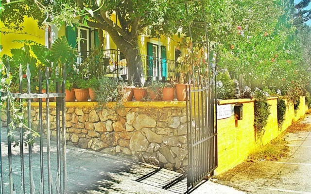 Villa Theodora