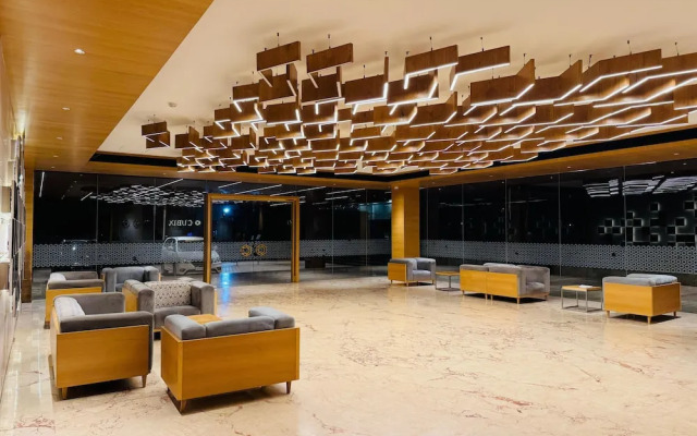 Cubix Hotel