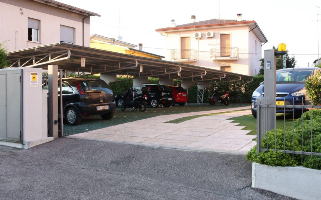 Hotel Clarin 14 by Dori