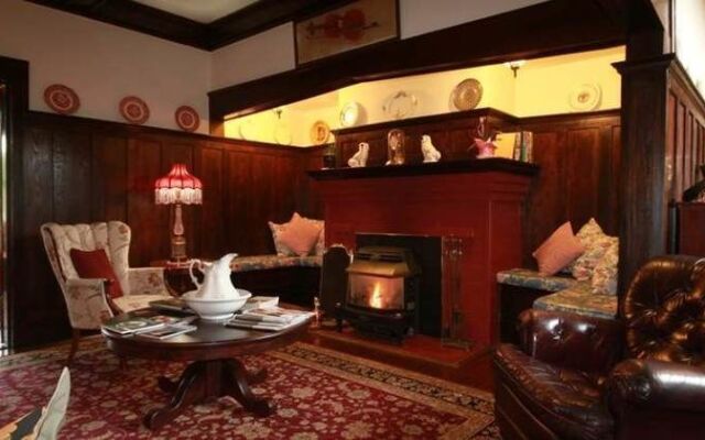 Oak Bay Guest House