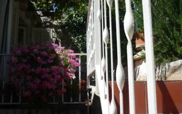 Dubrovnik Limestone House