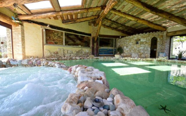Luxury villa Colle dell'Asinello ,proprietari , Price all inclusive Pool Heating 30 C & area SPA h 24, near ORVIETO