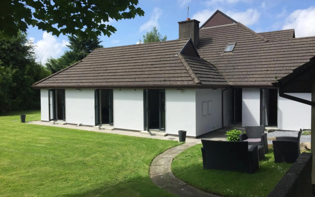 Tudor Lodge Guest Accommodation