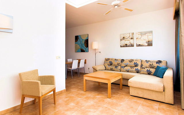SBH Royal Monica