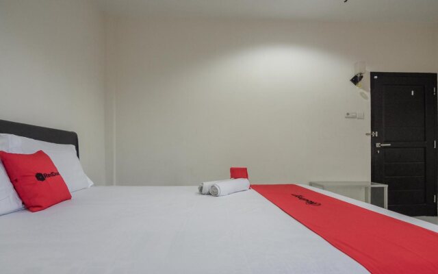 Felaza Guest House By RedDoorz