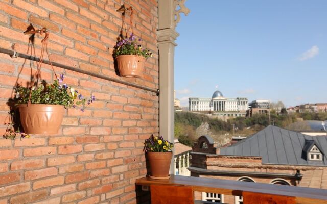 Kindli Tbilisi