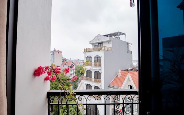 Phuong Nam Luxury Hotel Long Bien