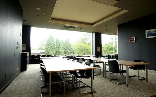 Guest House FUJI-HAKONE LAND - Hostel