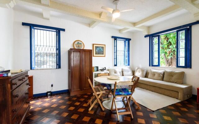 Farfalla Guest House