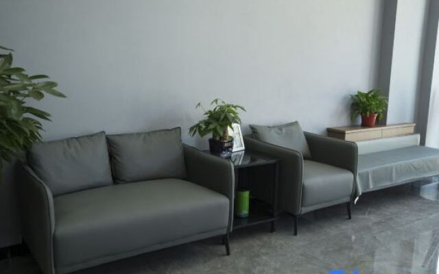 Youjia Hotel