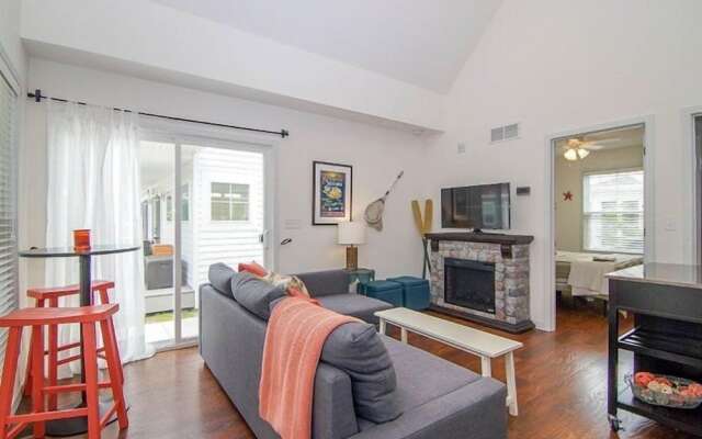 Captain`s Quarters - 179 Leeward Way, Cottage #6