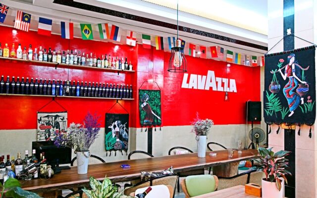 Lakeside Hostel