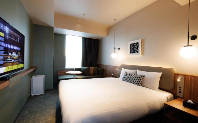 Cross Life Hakata Tenjin