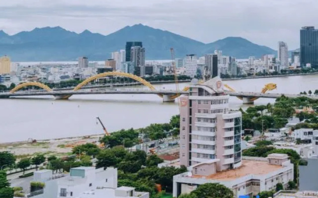 Monarchy Luxury Apartment 3 Bedroom in DaNang