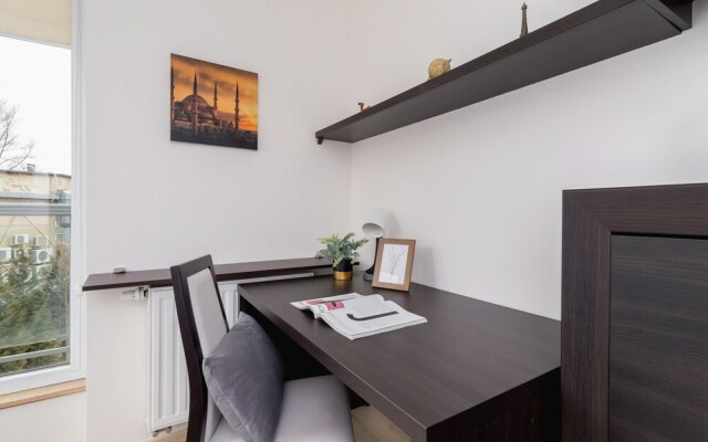 Apartment Cystersow Cracow by Renters