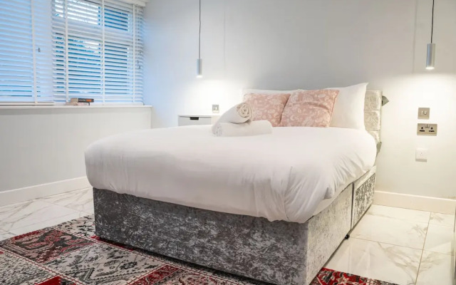 Stunning 2-bed Ground Floor Flat in Birmingham