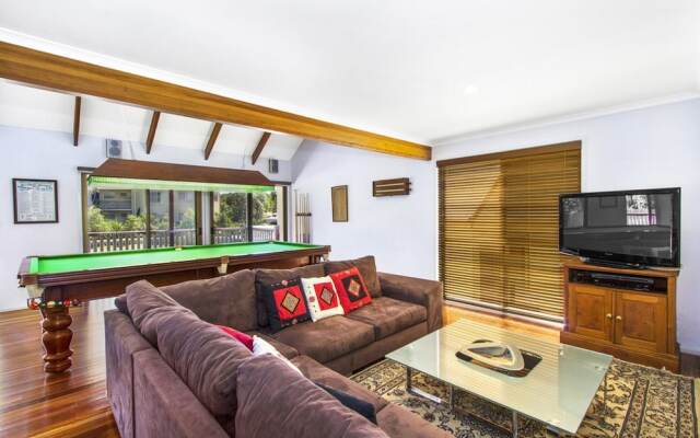 Cabarita Beach Bliss - Holiday Home On The Lake