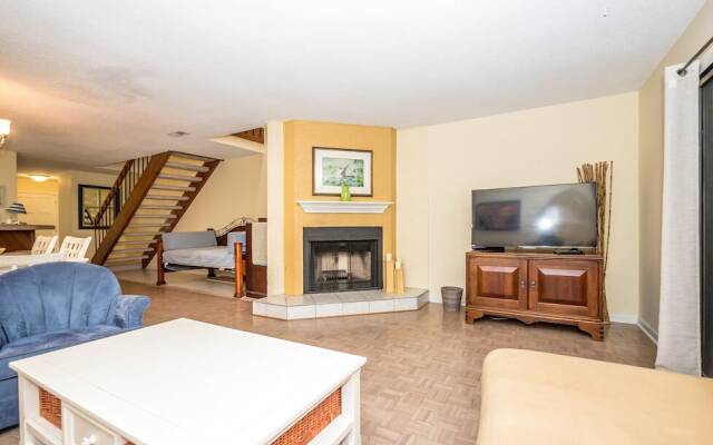 Golfmaster 304 - Two Bedroom Condo