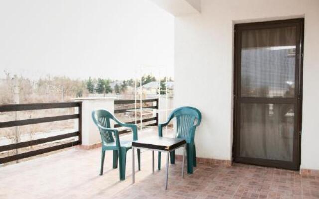 Alex Residence
