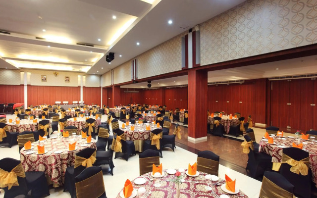 Grand Hatika Hotel
