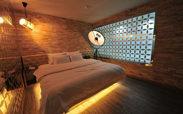 YTT Motel