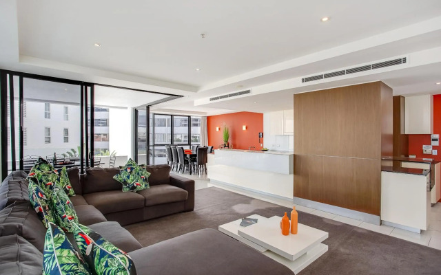 Aria Apartments