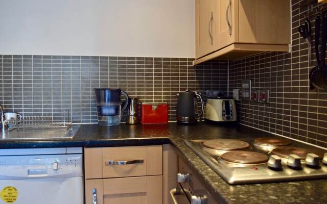Modern Studio Apartment in Hackney